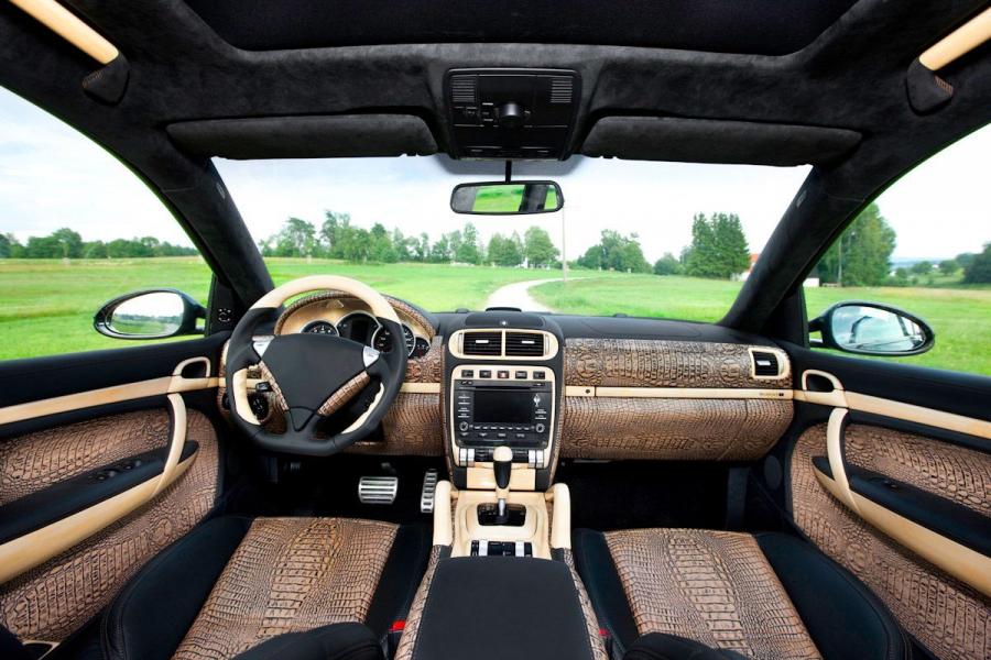  Porsche Cayenne 955 by Mansory 2009 года  (фото 7 из 38)
